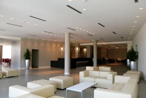 塔杰酒店的休息区