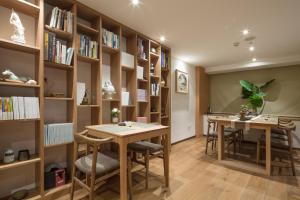 Biblioteca en el hotel