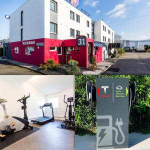 een fitnessruimte met een loopband en een bord voor een gebouw bij The Originals City, Hôtel Agora, Nantes Ouest (Inter-Hotel) in Orvault