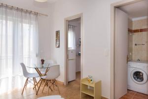 Zdjęcie z galerii obiektu Sitia Old Port Apartment w mieście Sitia