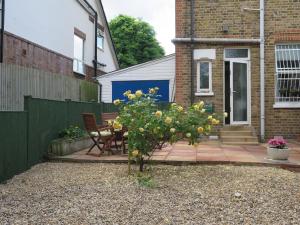 Gallery image of Garden Flat, Ealing in Ealing