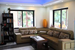 A seating area at Nepal Cottage Resort