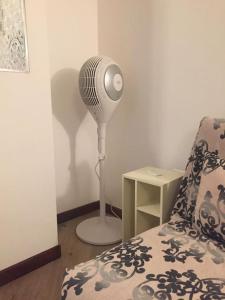 A bed or beds in a room at Monolocale quartiere medievale