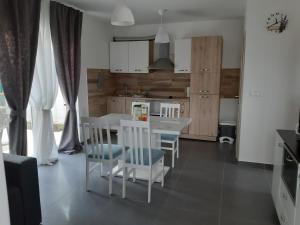 Fotografie z fotogalerie ubytování Apartments LeonDori v destinaci Krk