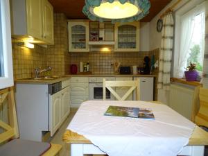 Fotografie z fotogalerie ubytování Ferienhäuschen v destinaci Inzell