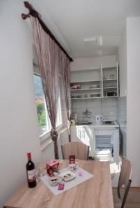Kuchyň nebo kuchyňský kout v ubytování Guesthouse Buco