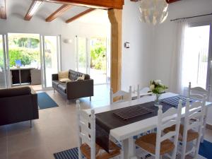 Posedenie v ubytovaní Casa del Sol