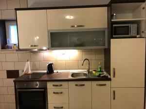 Imagen de la galería de Apartman Dvor, en Makarska