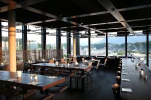 Restauracja lub miejsce do jedzenia w obiekcie arte Hotel Salzburg