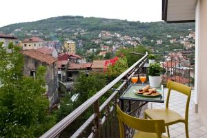 Nespecifikovaný výhled na hory nebo výhled na hory při pohledu z bed and breakfast