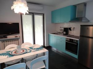 Kuchyň nebo kuchyňský kout v ubytování Apartment Adriana 2 (ground floor)