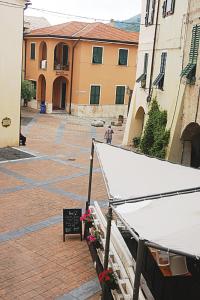 Galeriebild der Unterkunft Appartamento San Martino in Toirano + 24 Fotos