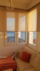 A seating area at Blue Island