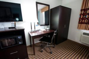 Köök või kööginurk majutusasutuses Quality Inn Wenatchee-Leavenworth