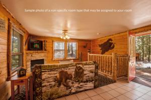 Gallery image of Log Cabins at Meadowbrook Resort in Wisconsin Dells