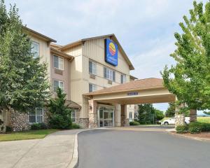 Foto da galeria de Comfort Inn & Suites McMinnville Wine Country em McMinnville