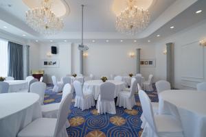 Gallery image of GoldOne Hotel & Suites in Seogwipo