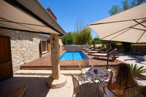Bazén v ubytování Son Roig ,Beautiful Place in the Heart of Mallorca -ETV 9979 nebo v jeho okolí