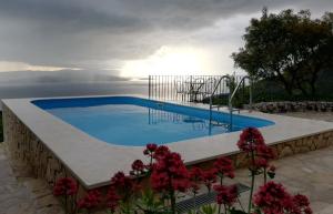 Bazén v ubytování Villa Beloved near Baska Voda, private pool nebo v jeho okolí