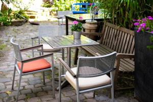 Ein Garten an der Unterkunft Hotel Stern