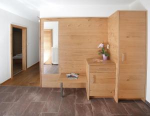 Fotografia z galérie ubytovania Tarlack Appartements Hütten 34 v destinácii Leogang