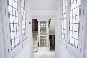 Zdjęcie z galerii obiektu LEEWAYS APARTMENT III in ALCALÁ 99 w Madrycie