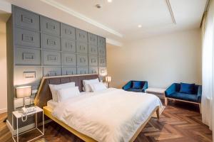 Hotel Gradska Cetinje客房内的一张或多张床位