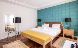 Hotel Gradska Cetinje客房内的一张或多张床位