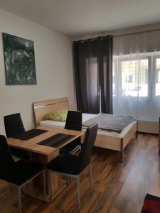 Area soggiorno di Privat Zimmer KF