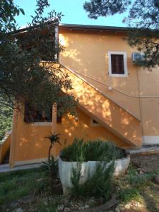 Gallery image of Hodak Apartment in Nerezine