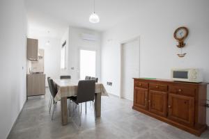 Η κουζίνα ή μικρή κουζίνα στο Casa Leda