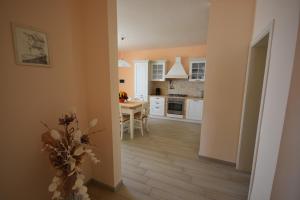 A kitchen or kitchenette at LA CASA DI CHIANNI La Pieve