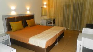 Postel nebo postele na pokoji v ubytování Hotel Zafira + 37 fotografií