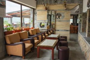 Foto dalla galleria di Pastravaria Ursu a Vînători-Neamţ