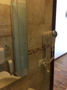 Koupelna v ubytování Albergo al lago