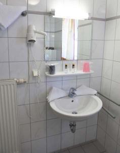 Koupelna v ubytování Hotel Wetterau - Self-Check-In