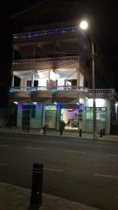 Afbeelding uit fotogalerij van HotelMidnight78 in Paramaribo
