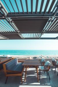 Nespecifikovaný výhled na moře nebo výhled na moře při pohledu z hotelu