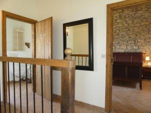 A bed or beds in a room at Buchere Ville