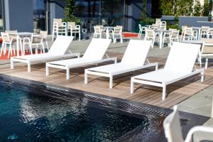 Bazén v ubytování Buzë Boutique Hotel nebo v jeho okolí