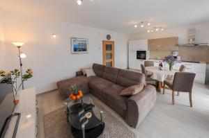 Kuchyň nebo kuchyňský kout v ubytování Apartment Petar