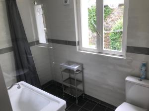 Vannituba majutusasutuses B&B du Cloître