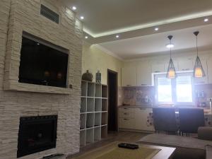 Televisyen dan/atau pusat hiburan di Eko Apartmani Krackovic