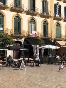 Hosté ubytování 3Centro Malaga especial grupos Parking gratis