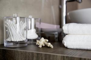 Φωτογραφία από το άλμπουμ του Kalavria Luxury Suites - magnificent sea view of Poros στον Πόρο +82 φωτογραφίες