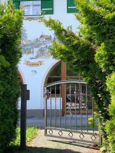 Ein Garten an der Unterkunft Haus Gasserer