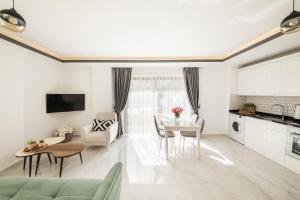 Gallery image of Cedrus Suites in Kas