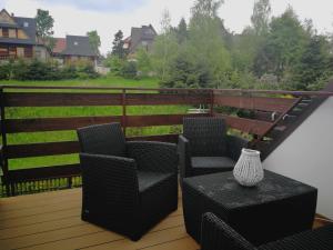 Balkón alebo terasa v ubytovaní Apartament Dwupoziomowy Pardałówka