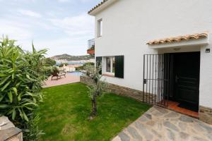 The building in which the holiday home is located