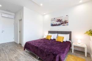 Ένα ή περισσότερα κρεβάτια σε δωμάτιο στο SeaBed Rooms2 Split